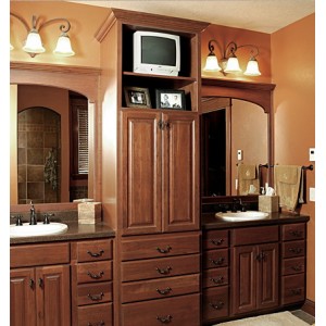 Covington Elite bath, Showplace Wood