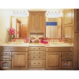 Hanover bath, StarMark Cabinetry