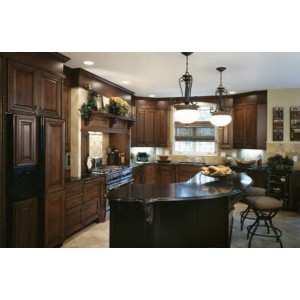 American Heritage kitchen, Candlelight Cabinetry
