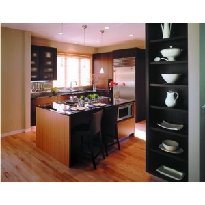 Classic Island kitchen by Plato Woodwork