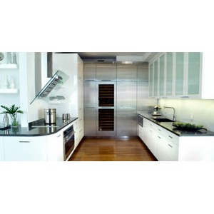 Contemporary Comfort kitchen, Premier Custom Built