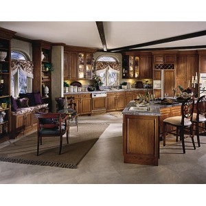 Coventry kitchen, Cardell Cabinetry