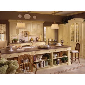 English Country kitchen by Wood-Mode