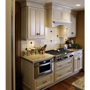 Hamilton kitchen, Showplace Wood