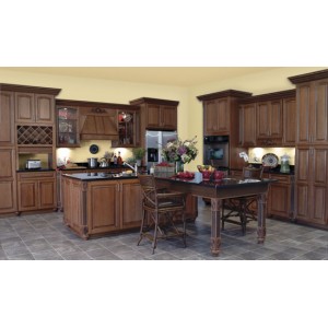 LaCerise Glaze kitchen, Armstrong