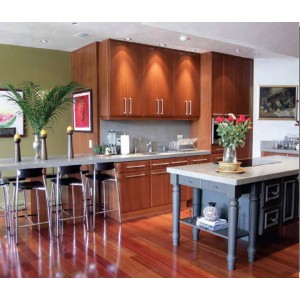 Muskoka Stain kitchen, Elmwood