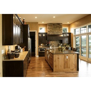 Pendleton Extravagant kitchen, Showplace Wood