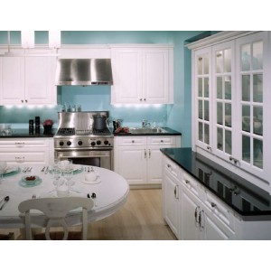 Textured White kitchen by Hanssem