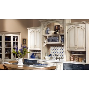 Town & Country kitchen, Plain & Fancy