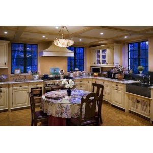 Traditional kitchen, Christiana Cabinetry