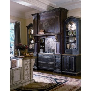 Venetian Hearth kitchen, Habersham Home