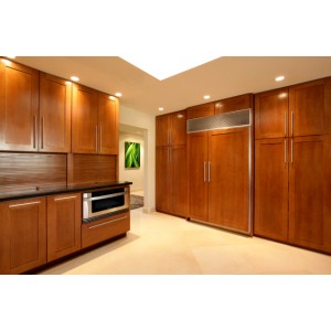 Family kitchen, Crown Cabinets