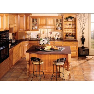 Miter Raised Cherry Harvest Gold kitchen by Hanssem