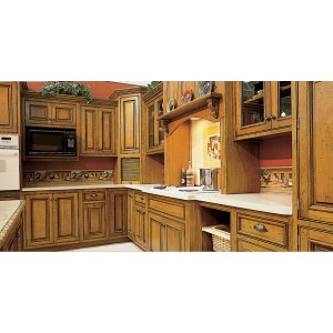 Transitional kitchen, Dakota