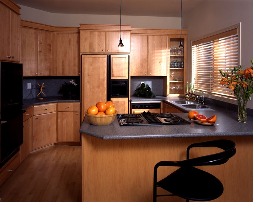 Crestwood Usa Kitchens And Baths Manufacturer