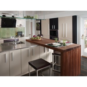 Classic Simplicity kitchen, Wood-Mode