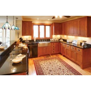 Huntington kitchen by Candlelight Cabinetry