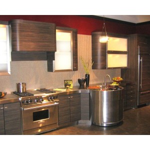 Perfection kitchen by Apple Valley Woodworks