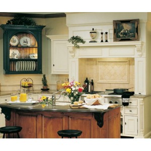 Southern Plantation kitchen, Quality Custom Cabinetry